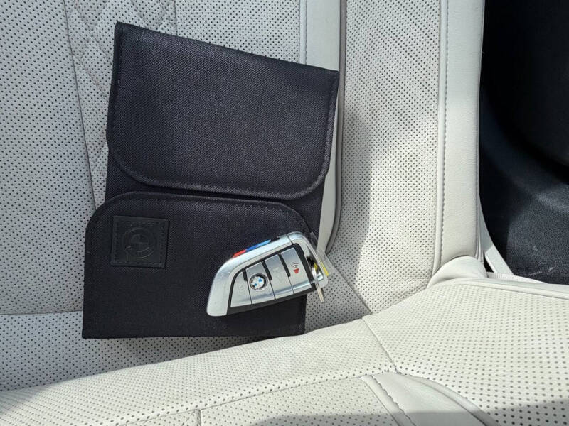 2021 BMW 7 Series 750i xDrive