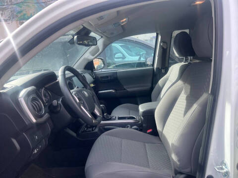 2023 Toyota Tacoma SR5 V6