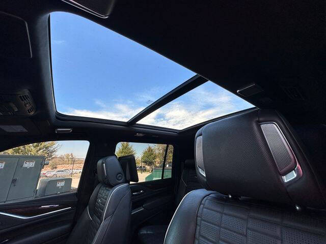 2022 Cadillac Escalade ESV Sport Platinum