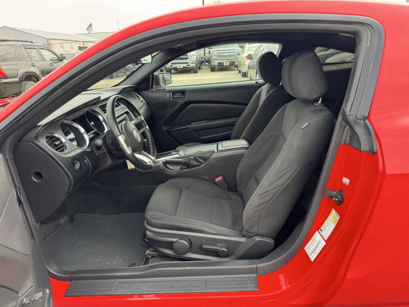 2014 Ford Mustang V6