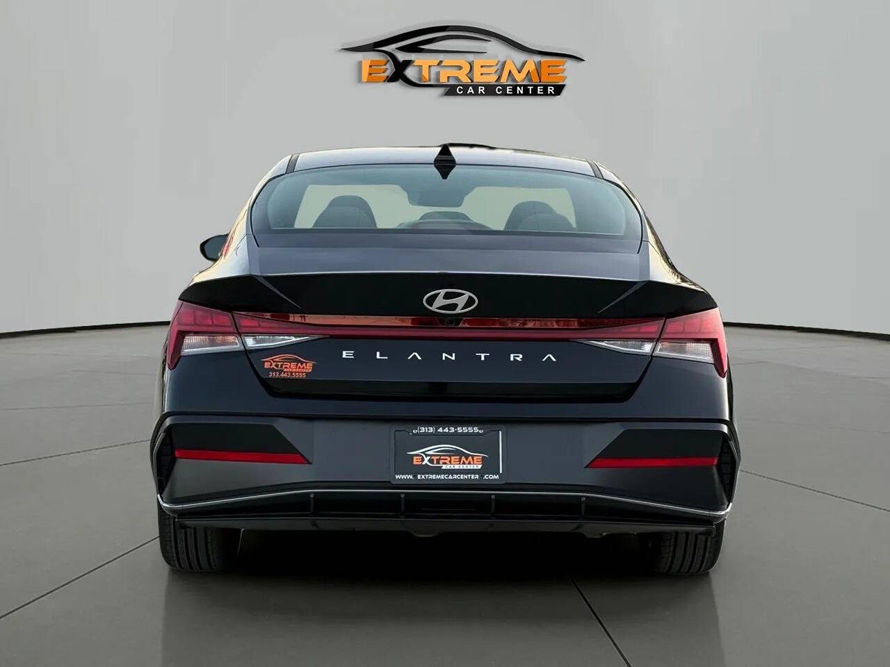 2024 Hyundai ELANTRA for sale at Extreme Car Center in Detroit, MI