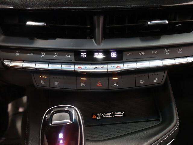 2023 Cadillac CT4 Premium Luxury