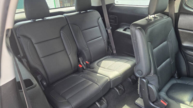 2017 GMC Acadia SLT-1