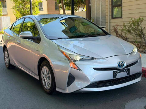 2016 Toyota Prius Two
