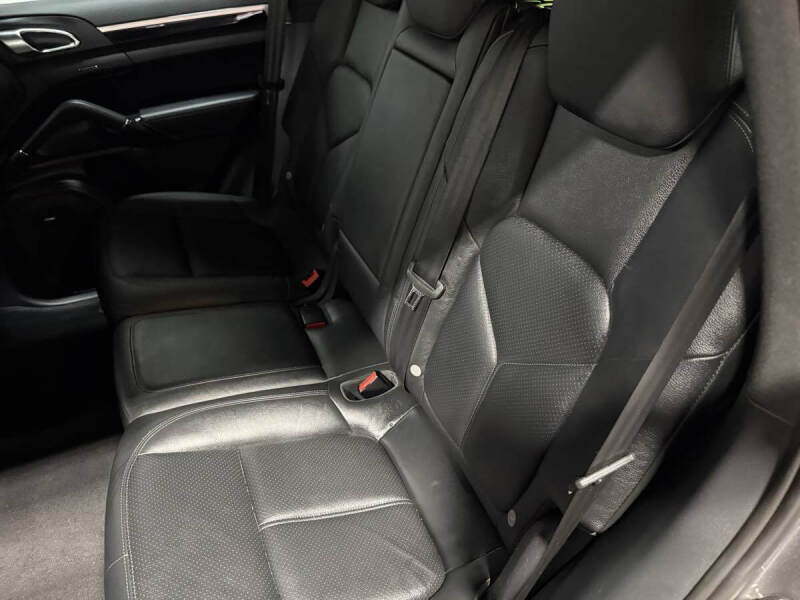 2012 Porsche Cayenne S