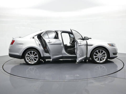 2019 Ford Taurus Limited