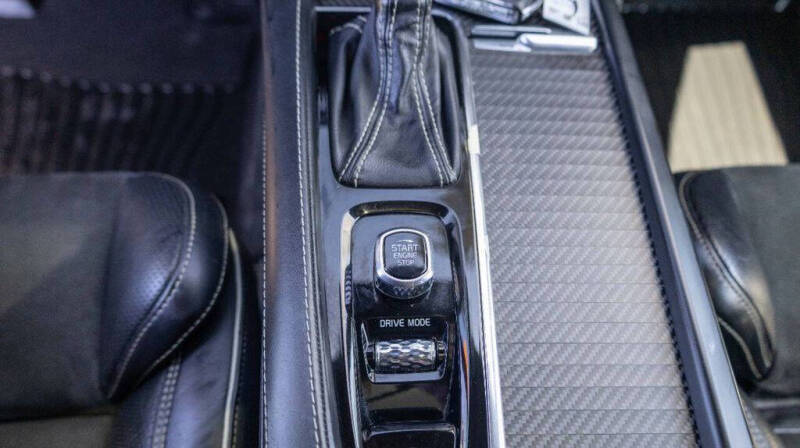 2019 Volvo XC90 T5 R-Design