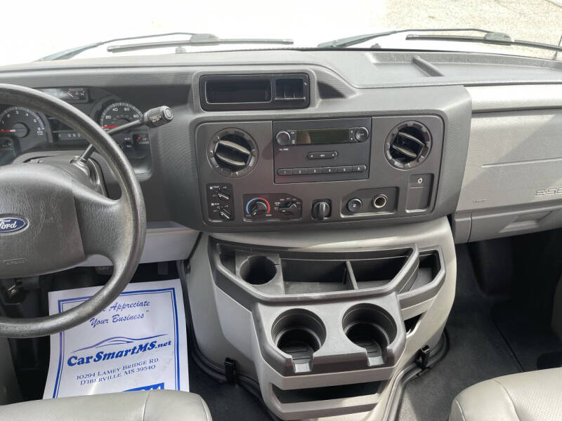2013 Ford E-Series E-350 SD XL