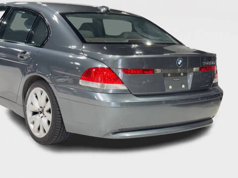 2003 BMW 7 Series 745Li