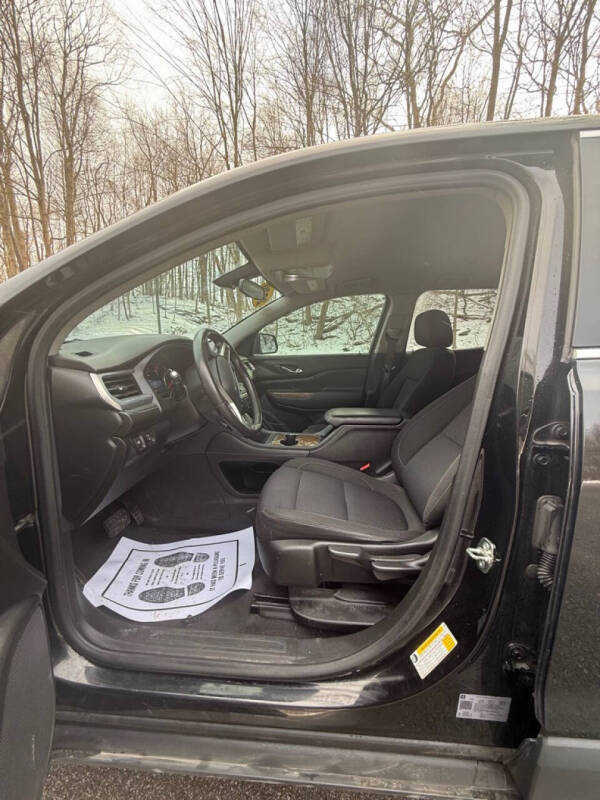 2020 GMC Acadia SLE