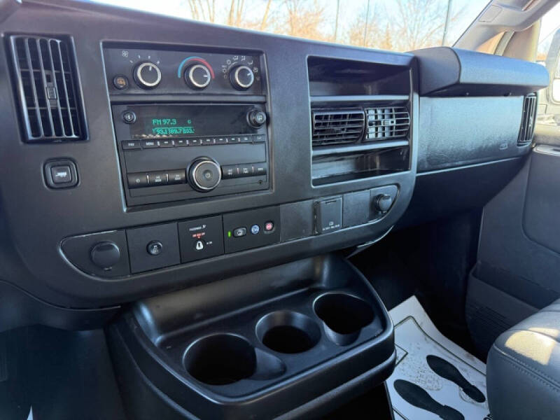 2021 Chevrolet Express 2500