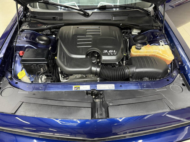 2013 Dodge Challenger SXT