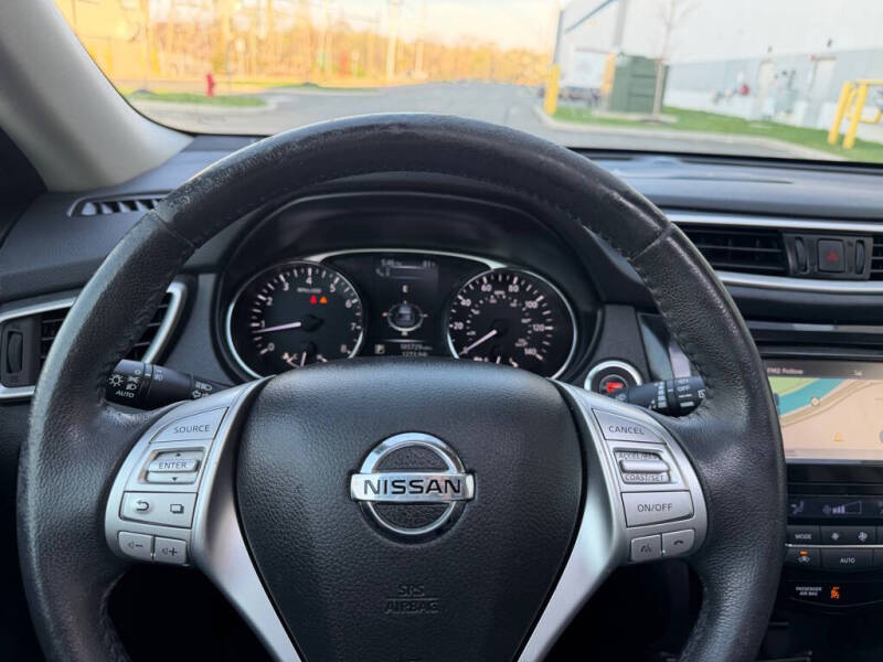 2016 Nissan Rogue SL