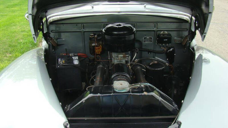 1941 Ford Super Deluxe