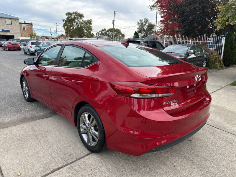 2017 Hyundai Elantra