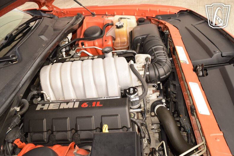 2008 Dodge Challenger SRT8