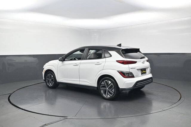 2022 Hyundai Kona Electric SEL