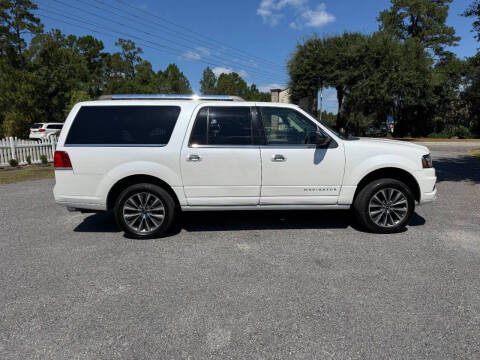 2017 Lincoln Navigator L Select