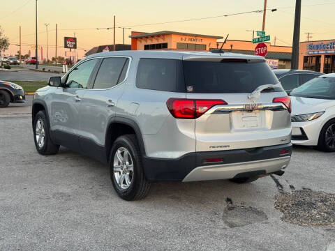 2017 GMC Acadia SLE-1
