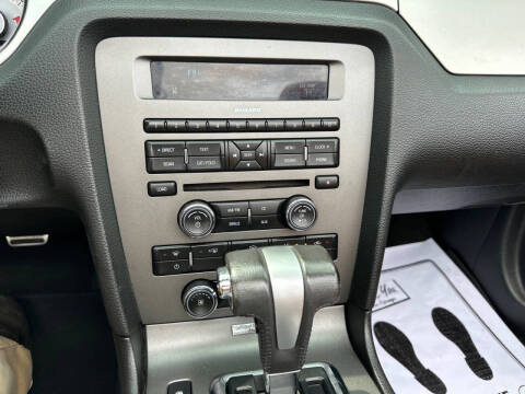 2011 Ford Mustang V6 Premium