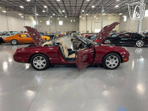 2004 Ford Thunderbird Deluxe