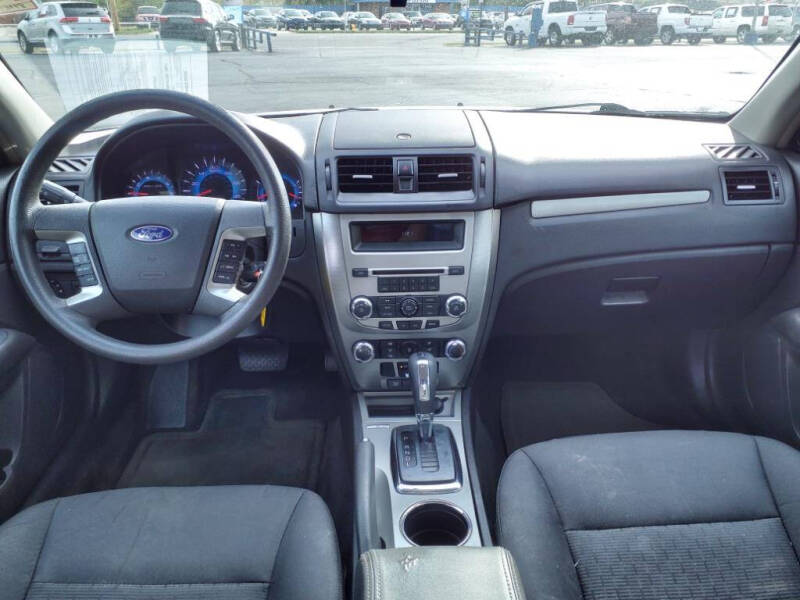 2012 Ford Fusion SE