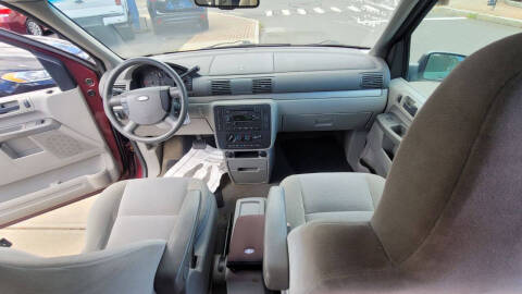 2006 Ford Freestar SE