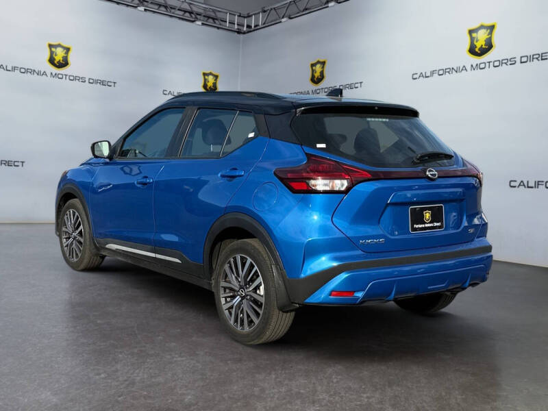 2023 Nissan Kicks SR