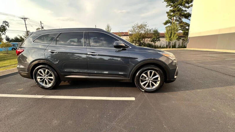 2019 Hyundai Santa Fe XL SE