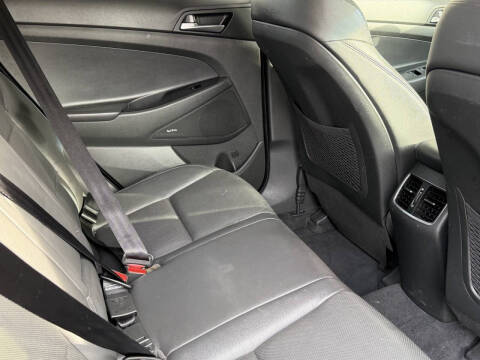 2017 Hyundai Tucson SE Plus