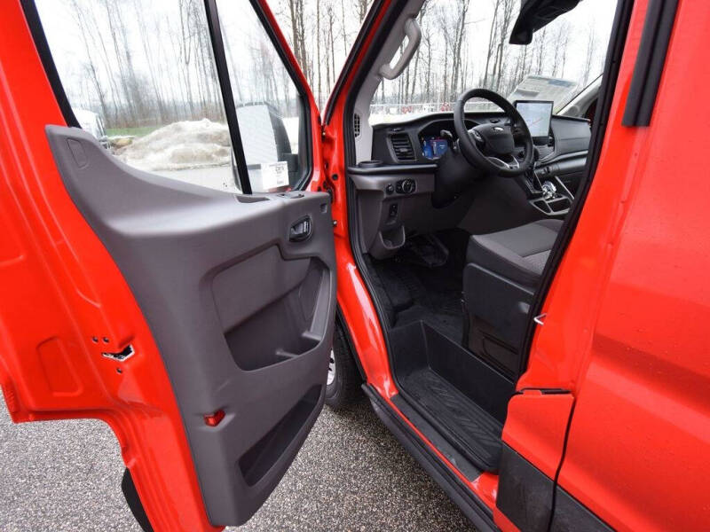 2026 Ford Transit 250