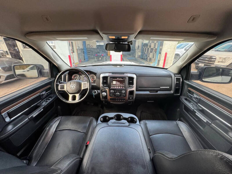 2017 RAM 1500 Laramie