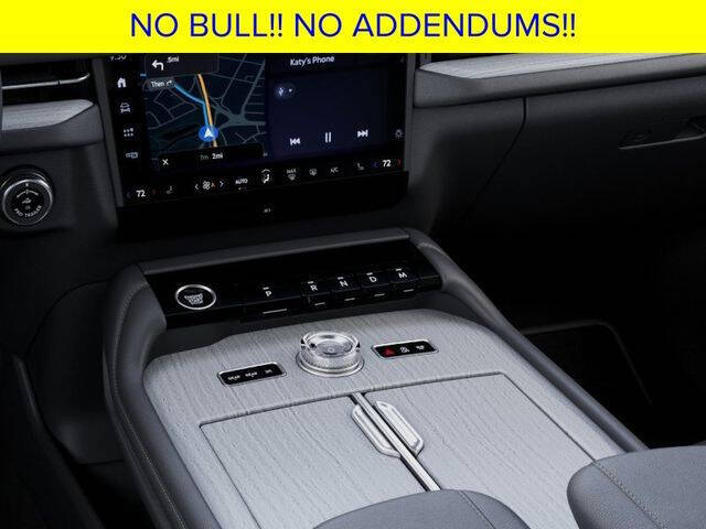 2027 Lincoln Navigator L Reserve