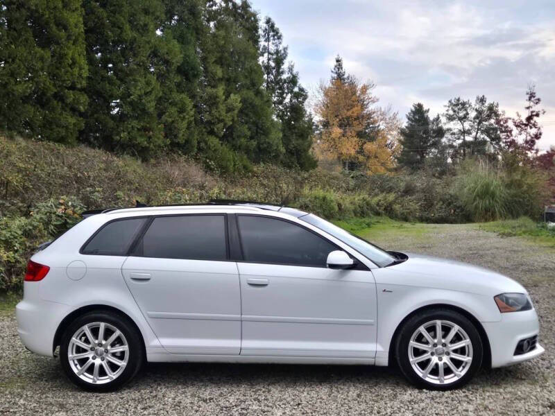 2012 Audi A3 Premium's photo