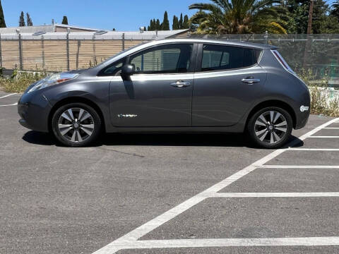 2015 Nissan LEAF S