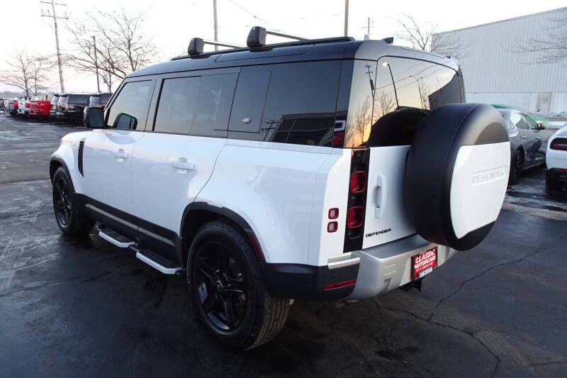 2022 Land Rover Defender 110 S