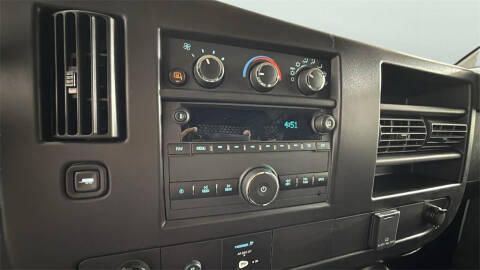 2024 Chevrolet Express 2500