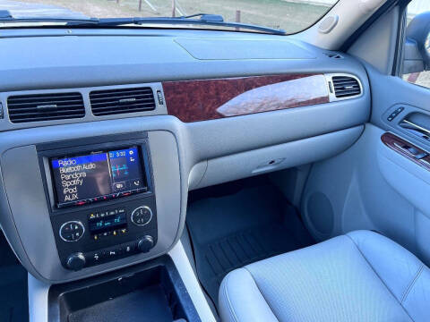 2013 GMC Yukon XL SLT