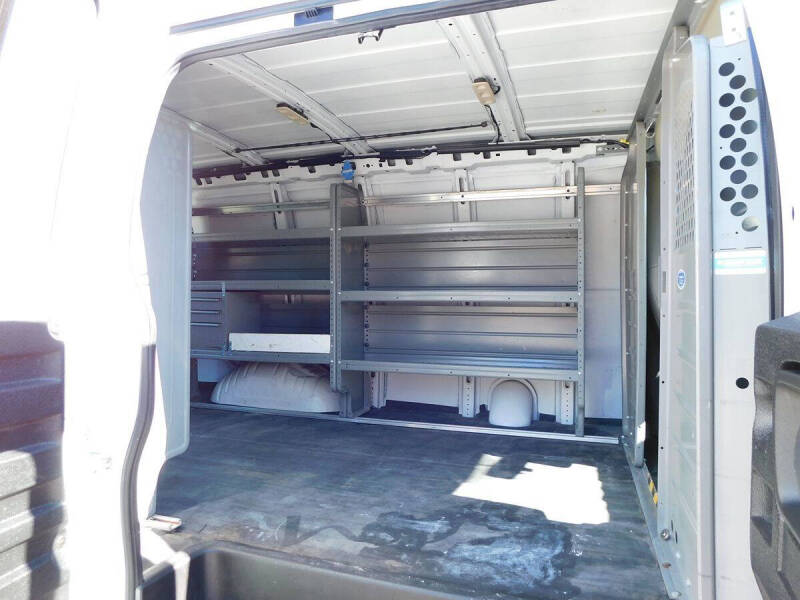 2019 Chevrolet Express 2500