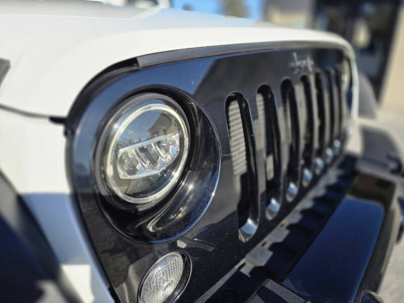 2018 Jeep Wrangler JK Willys Wheeler