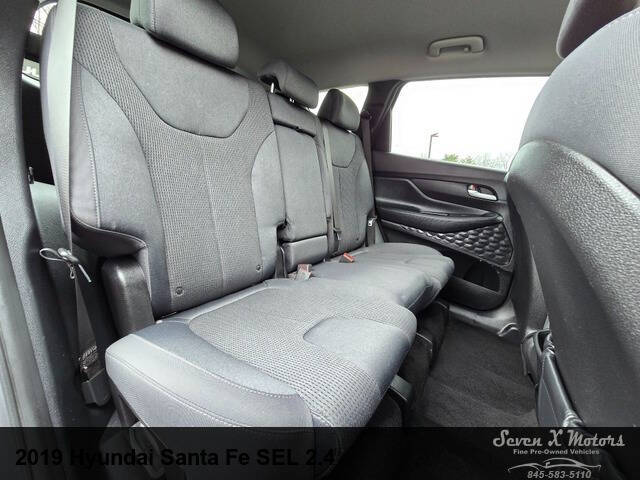2019 Hyundai Santa Fe SEL 2.4L