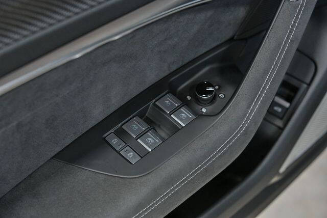 2024 Audi RS 6 Avant 4.0T quattro Avant performance