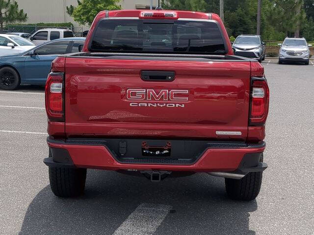 2025 GMC Canyon Elevation