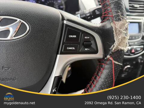 2013 Hyundai Accent SE