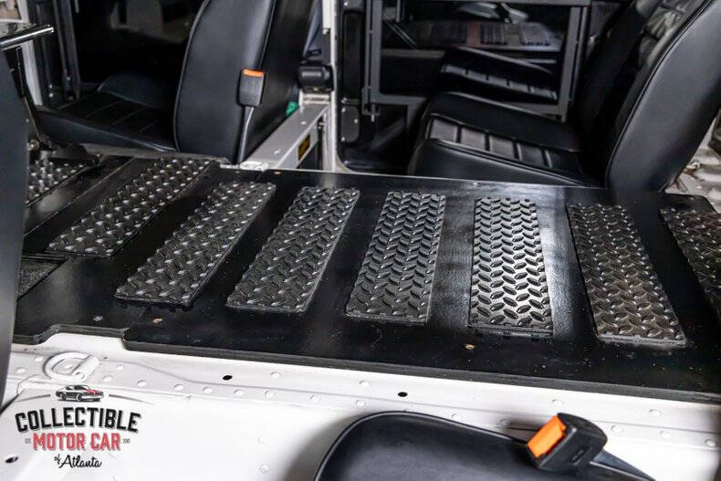 2006 AM General Humvee M1097R1