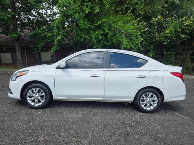 2018 Nissan Versa