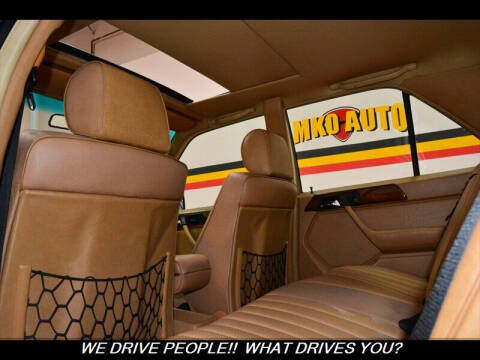 1987 Mercedes-Benz 300-Class 300 E