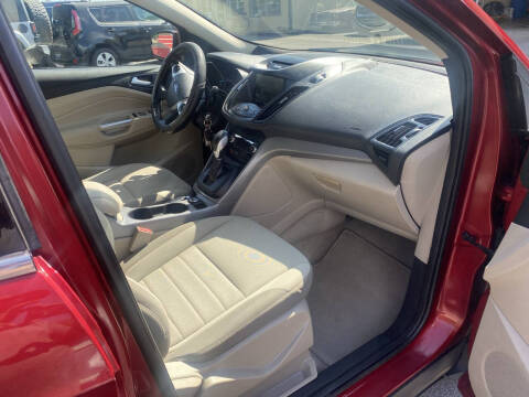 2015 Ford Escape SE
