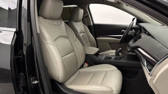 2021 Cadillac XT4 Luxury