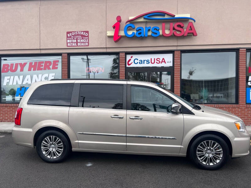 2014 Chrysler Town and Country for sale at iCars USA in Rochester NY